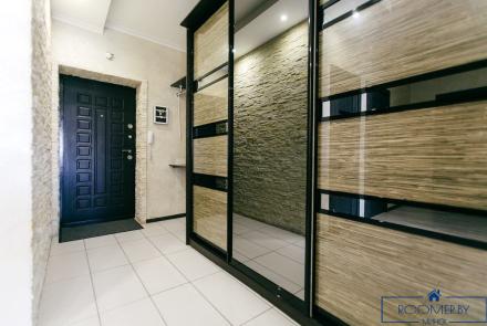 Двухкомнатная квартира на сутки в Минске Козлова прихожая