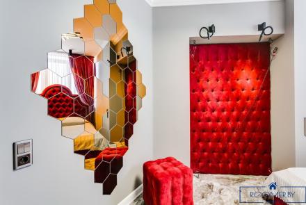 Двухкомнатная квартира на сутки Минске Захарова прихожая