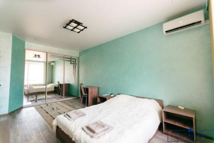 Однокомнатная квартира на сутки Минск Козлова спальня