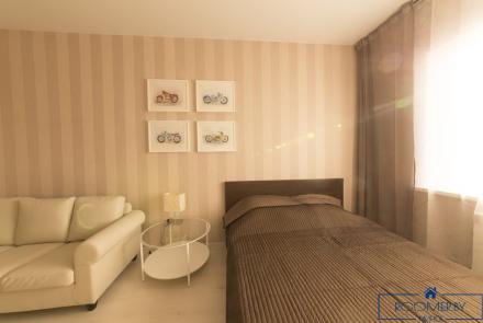 Однокомнатная квартира в Минске на сутки Захарова спальня