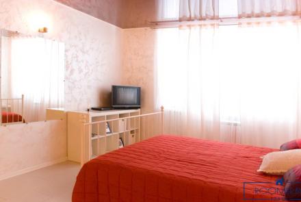 Однокомнатная квартира на сутки Минск Румянцева спальня