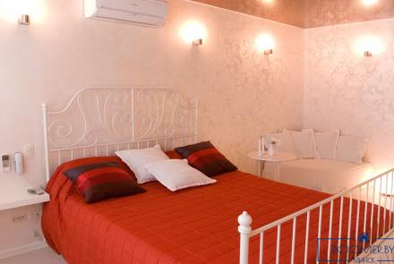 Однокомнатная квартира на сутки Минск Румянцева спальня