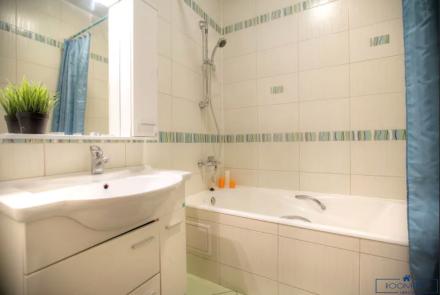 Пятикомнатная квартира на сутки Минск Румянцева ванна