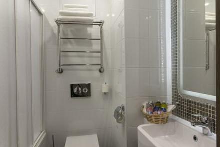 Квартира на сутки в Минске на Мстиславца, 20 ванная комната