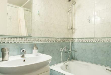 Квартира на сутки в Минске на проспекте Независимости, 76 ванная комната