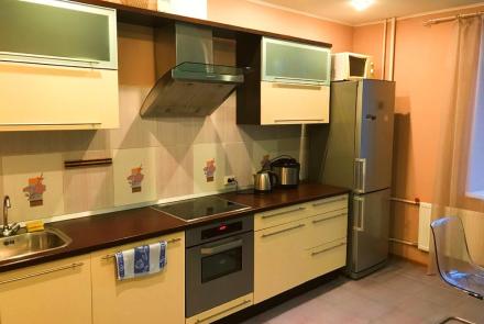 Квартира на сутки в Минске на Кедышко, 16 кухня