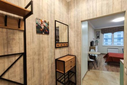 Студия на сутки на проспекте Независимости, 78 спальное прихожая