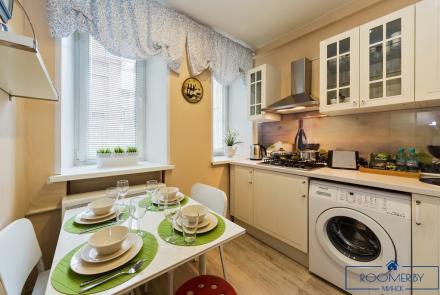 Квартира на сутки в Минске на проспекте Независимости, 58 кухня