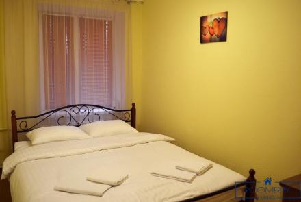 Двухкомнатная квартира на сутки Кедышко спальня