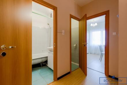 Двухкомнатная квартира на сутки Кедышко коридор