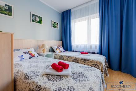 Двухкомнатная квартира на сутки Кедышко спальня