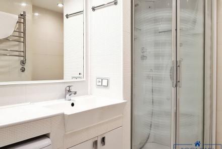 Двухкомнатная квартира на сутки в Минске на проспекте Независимости ванна