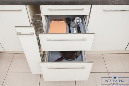 Квартира на сутки в Минске на улице Мстислава, 20 кухня