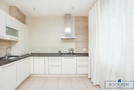 Квартира на сутки в Минске на улице Мстислава, 20 кухня