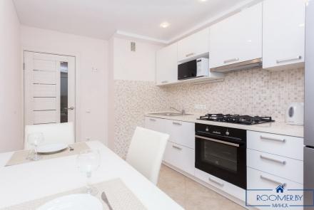 квартира на сутки в минске метро академия наук независимости