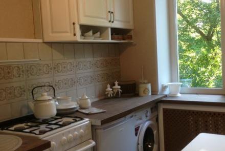 Однокомнатная квартира на сутки Кедышко кухня