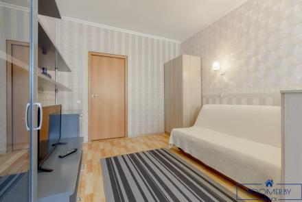 Однокомнатная квартира на сутки Кедышко спальня