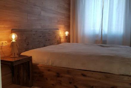 Трехкомнатная квартира на сутки Мстиславца спальня