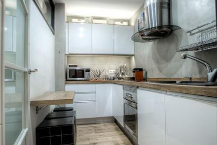 Квартира на сутки в Минске на бульваре Мулявина, 5 кухня