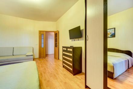 Трехкомнатная квартира на сутки Минск на Красной, 7 спальня