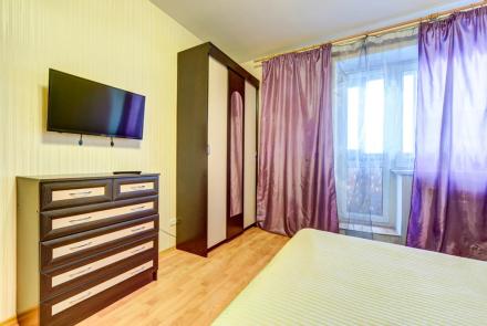 Трехкомнатная квартира на сутки Минск на Красной, 7 спальня