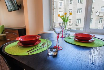 Квартира на сутки в Минске на проспекте Независимости, 46 кухня