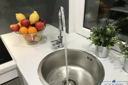 Квартира на сутки в Минске на проспекте Независимости, 44 кухня