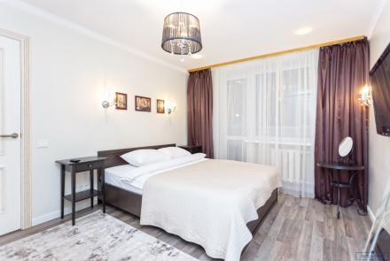 Двухкомнатная квартира в Минске на сутки улица Куйбышева, 46 спальня