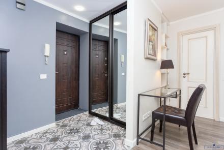 Двухкомнатная квартира в Минске на сутки улица Куйбышева, 46 прихожая