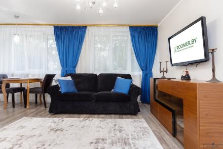 Двухкомнатная квартира в Минске на сутки улица Куйбышева, 46 гостиная