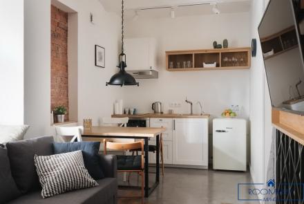 Квартира на сутки в Минске возле метро Площадь Якуба Коласа кухня