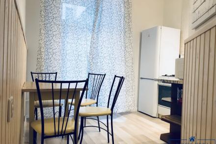 Квартира на сутки в Минске возле метро Площадь Якуба Коласа кухня