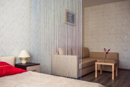 Однокомнатная квартира в Минске на Партизанском проспекте спальня