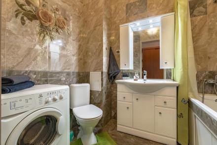 Однокомнатная квартира в Минске на Партизанском проспекте ванна