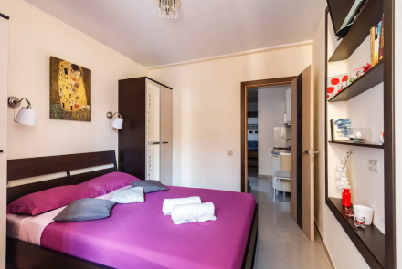 Однокомнатная квартира в Минске на Партизанском проспекте спальня