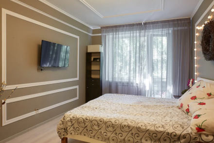 Однокомнатная квартира в Минске на Партизанском проспекте спальня