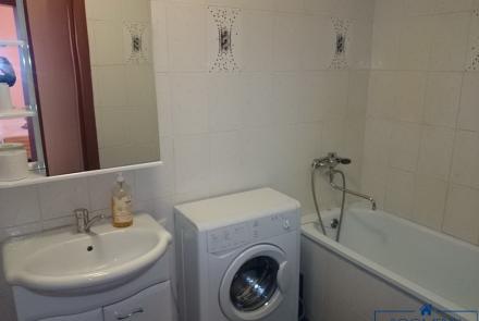 Двухкомнатная квартира на сутки в Минске на Партизанском проспекте ванна