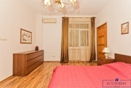 Двухкомнатная квартира на сутки в Минске на Партизанском проспекте спальня