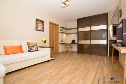 Двухкомнатная квартира на сутки в Минске на Партизанском проспекте гостиная