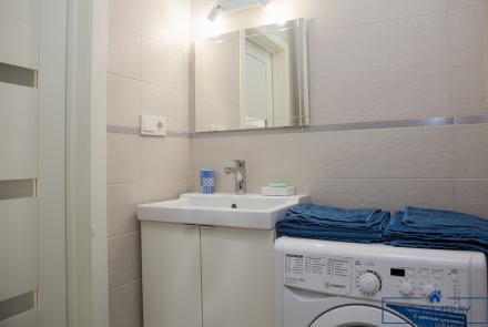 Двухкомнатная квартира на сутки в Минске на Партизанском проспекте ванна