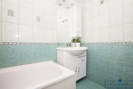 Двухкомнатная квартира на сутки в Минске на Партизанском проспекте ванна