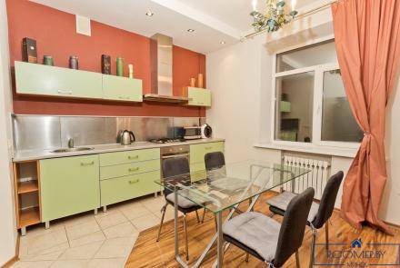 Двухкомнатная квартира на сутки в Минске на Партизанском проспекте кухня