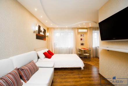 Однокомнатная квартира в Минске на Партизанском проспекте спальня