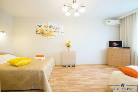 Однокомнатная квартира в Минске на Партизанском проспекте спальня