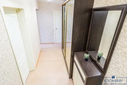 Однокомнатная квартира в Минске на Партизанском проспекте коридор