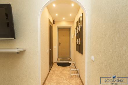 Однокомнатная квартира в Минске на Партизанском проспекте коридор