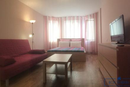 Однокомнатная квартира в Минске на Партизанском проспекте спальня