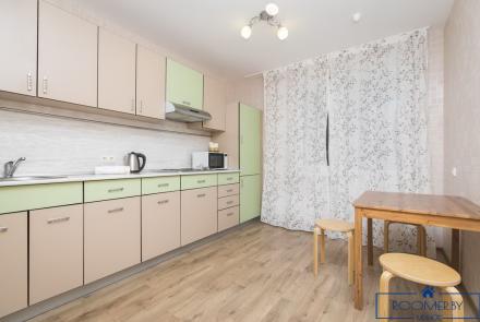 Однокомнатная квартира в Минске на Партизанском проспекте кухня