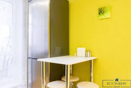 Однокомнатная квартира в Минске на Партизанском проспекте кухня