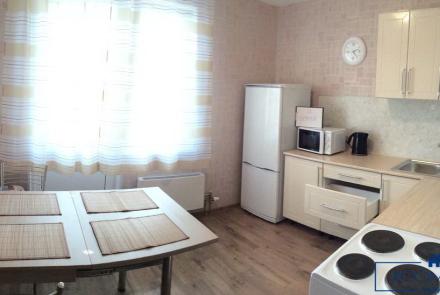 Однокомнатная квартира в Минске на Партизанском проспекте кухня